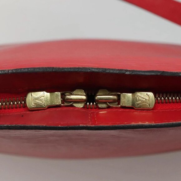 LOUIS VUITTON Epi Lussac Shoulder Bag Red M52287 LV Auth 116939 - Picture 10 of 16
